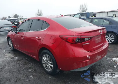 2015 Mazda Mazda3 I Touring z USA, uszkodzony, nr VIN 3MZBM1V73FM152298